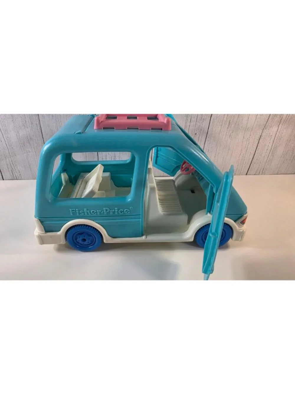 VTG 1993 FISHER PRICE LOVING FAMILY DREAM DOLLHOUSE SUV MINIVAN VAN CAR VEHICLE